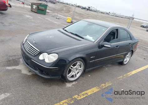 2006 Mercedes-Benz C 55 Amg z USA, uszkodzony, nr VIN WDBRF76J56F721322